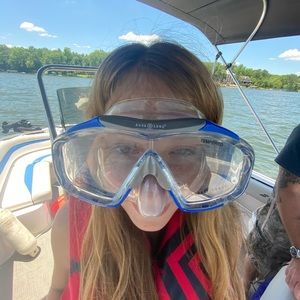 Meet your Posher, Bailey